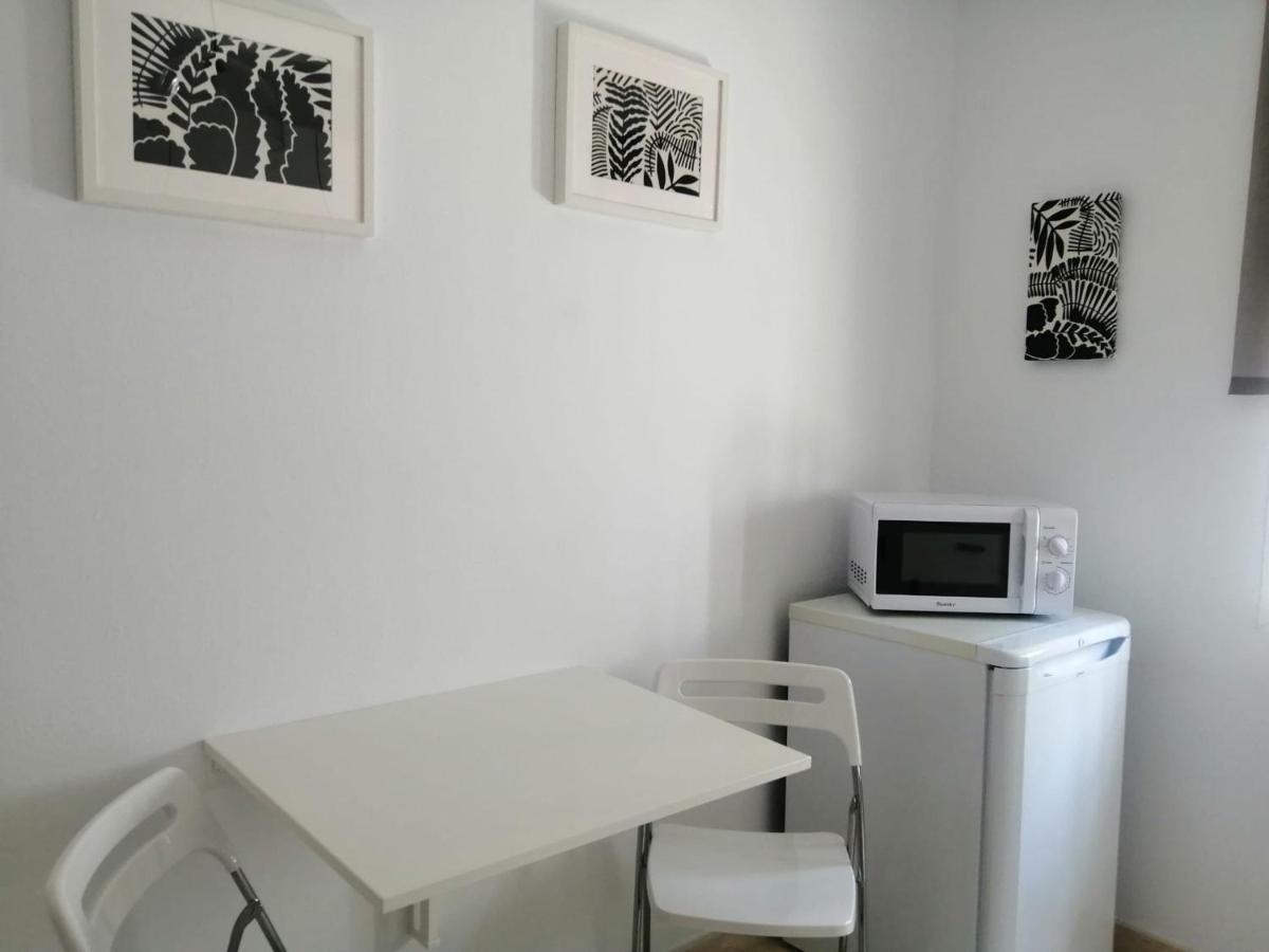 Room In Lovely Cottage House Habitaciones En Chalet En Cadiz 圣费尔南多 外观 照片