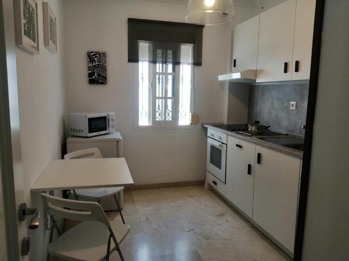 Room In Lovely Cottage House Habitaciones En Chalet En Cadiz 圣费尔南多 外观 照片