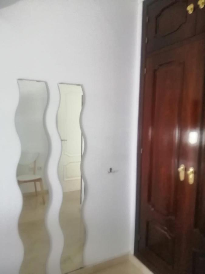 Room In Lovely Cottage House Habitaciones En Chalet En Cadiz 圣费尔南多 外观 照片