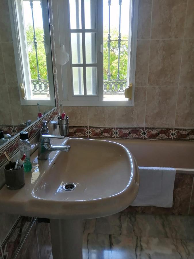 Room In Lovely Cottage House Habitaciones En Chalet En Cadiz 圣费尔南多 外观 照片