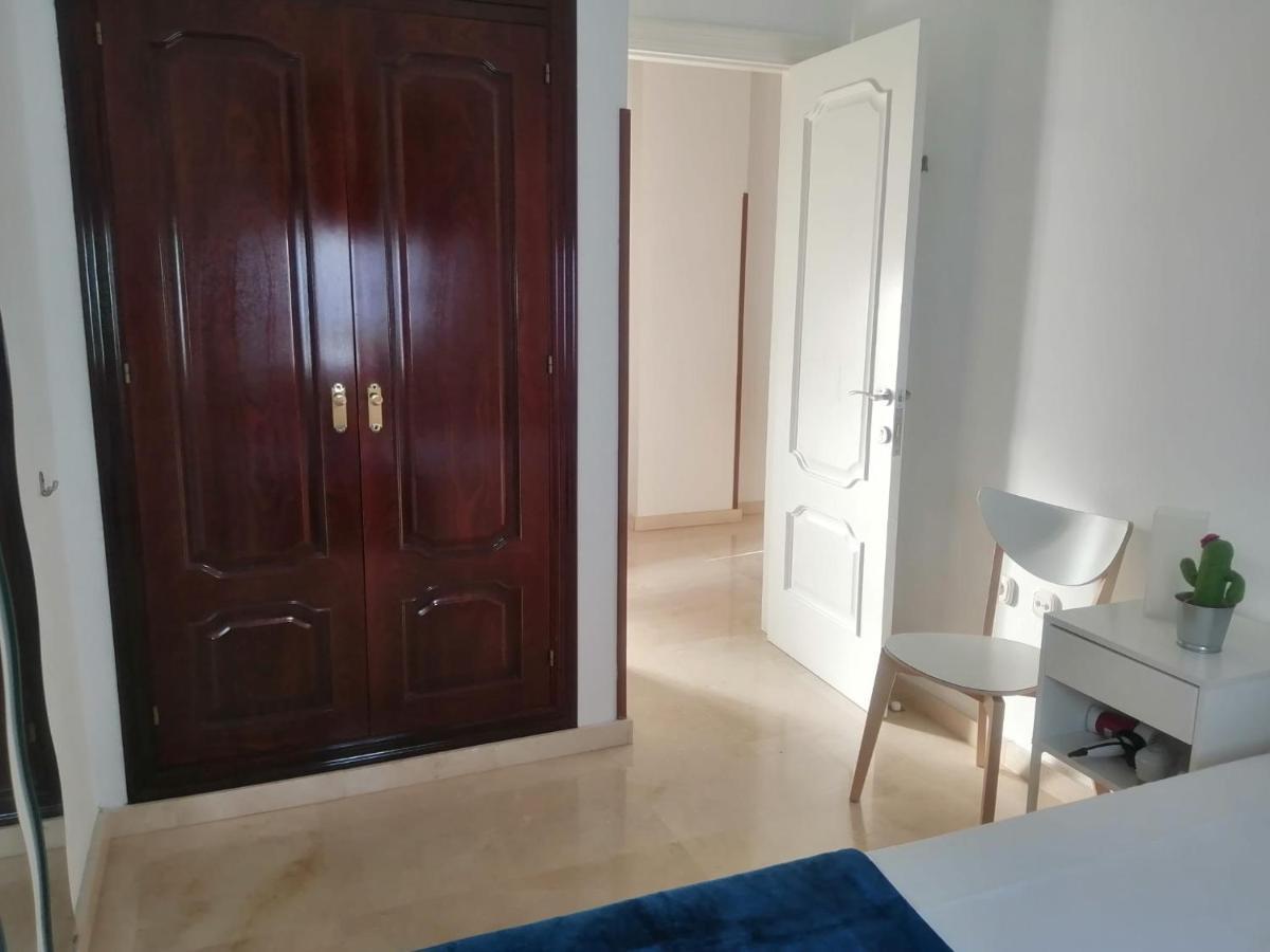 Room In Lovely Cottage House Habitaciones En Chalet En Cadiz 圣费尔南多 外观 照片