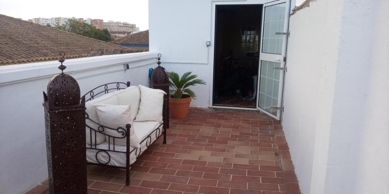 Room In Lovely Cottage House Habitaciones En Chalet En Cadiz 圣费尔南多 外观 照片
